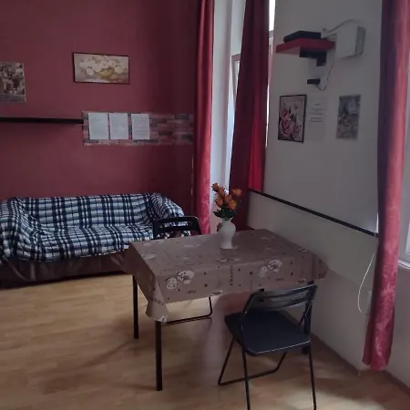 Tiborlak Apartment *